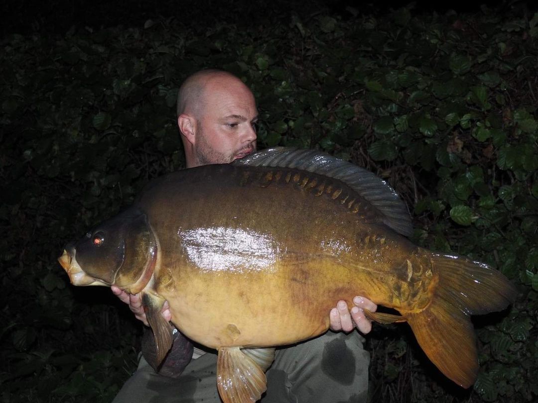 The Zoo Fishery – Dave Berry